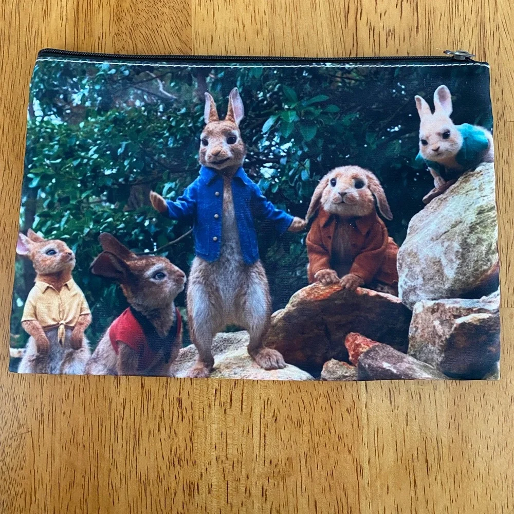 Cosmetic Bag Rabit Design Easter Diabetic Kit Bag Dog Walker Bag (NWOT) - Picture 2 of 6